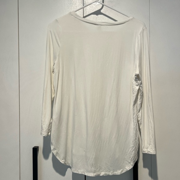 Old Navy white long sleeve - Picture 2 of 3